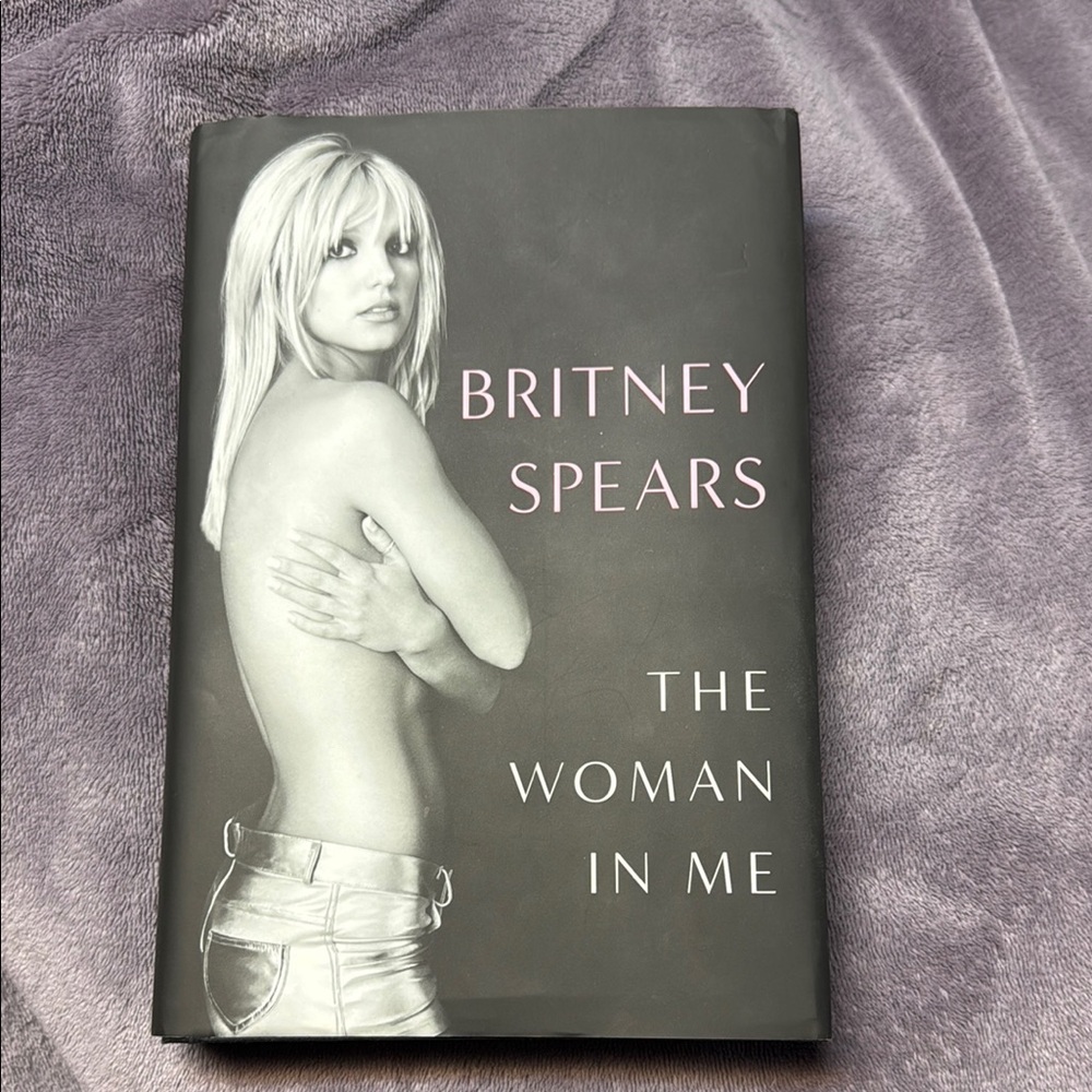 Brittany Spears - The Woman in Me